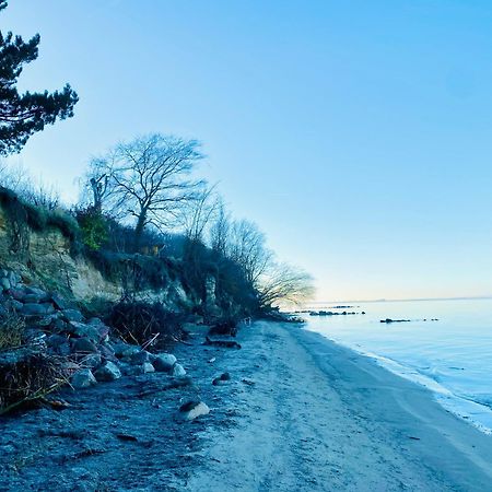 Ferienhaus Am Strand Loissin Exteriör bild